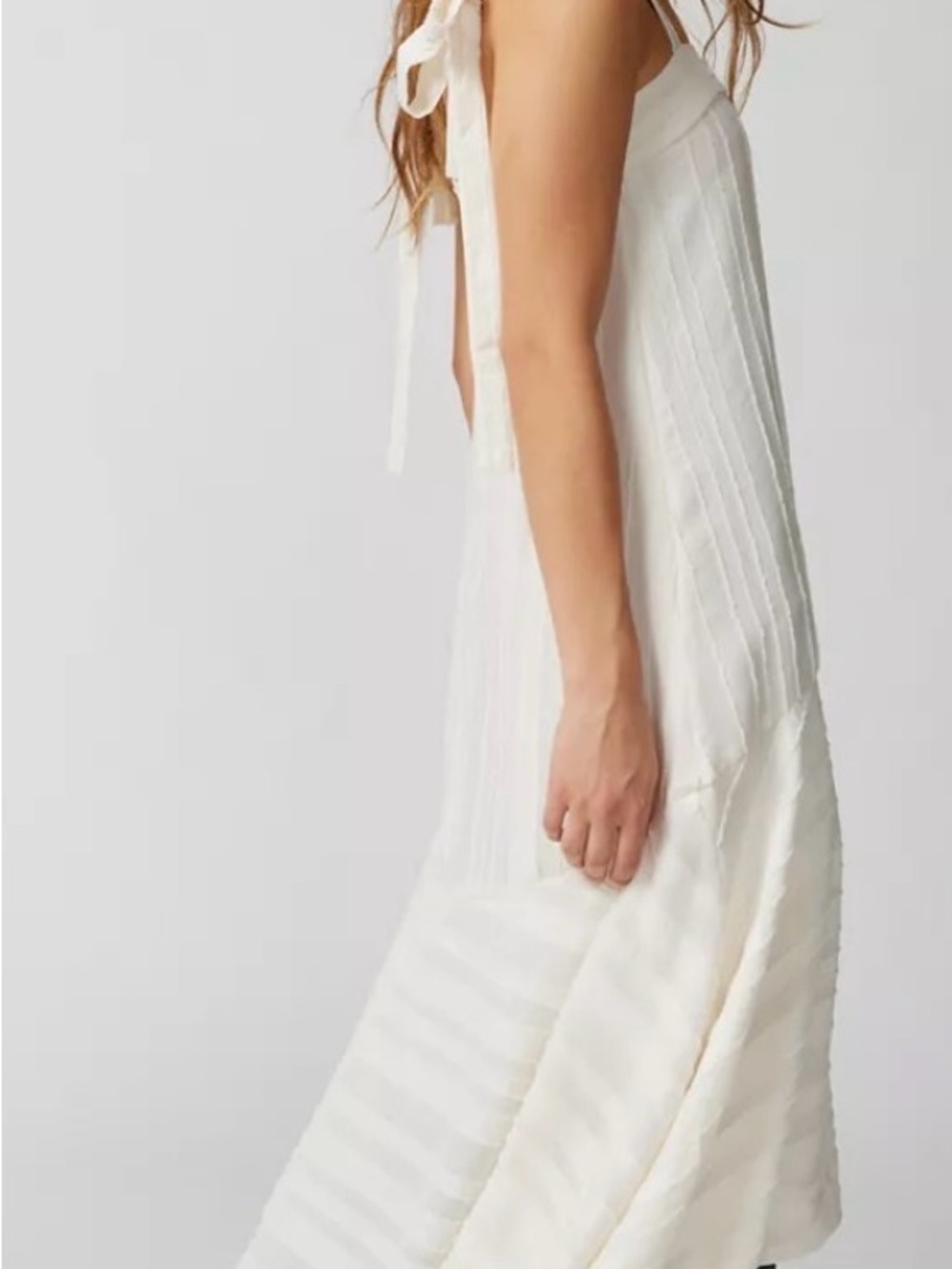 En Saison - Laurent Midi Dress - Cream Textured Strap Midi Dress - Picture 4 of 8